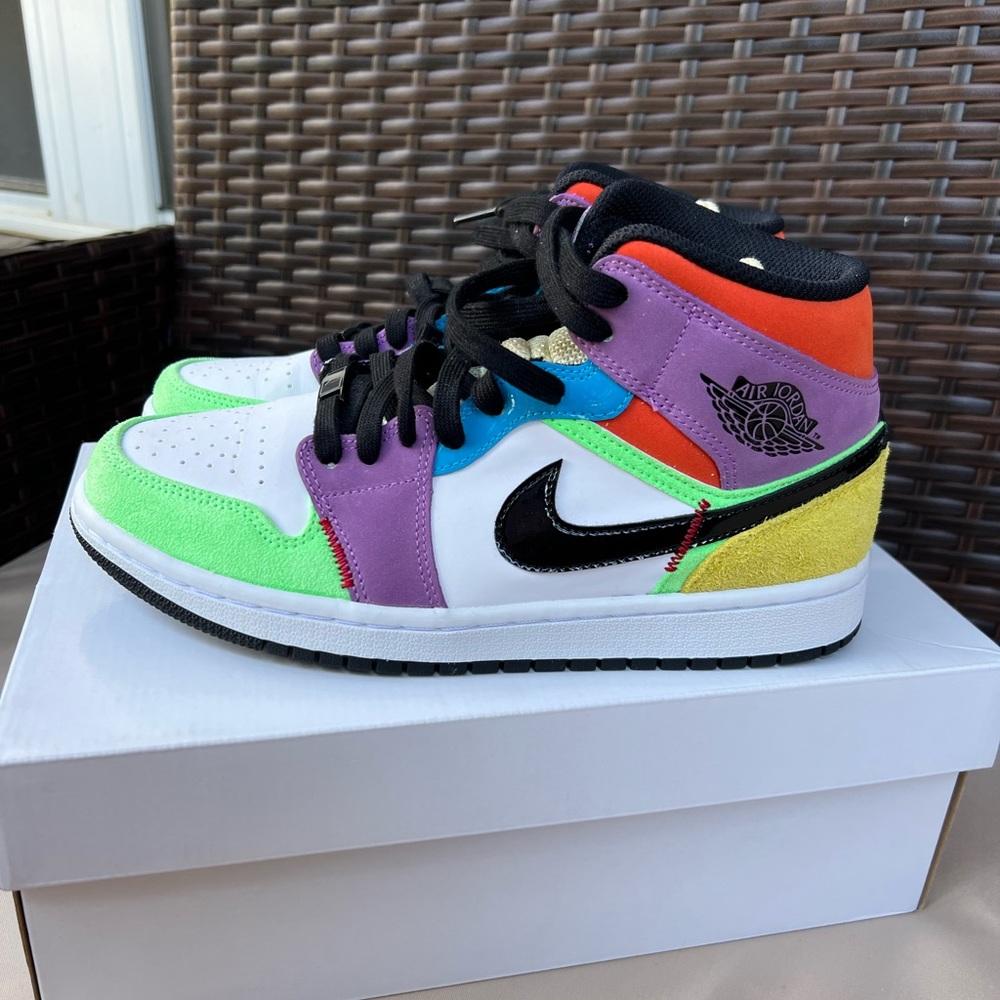 Women's Air Jordan 1 Mid SE 'Lightbulb'